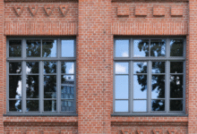 Wie Denkmalschutzfenster historische Gebäude stilvoll modernisieren können